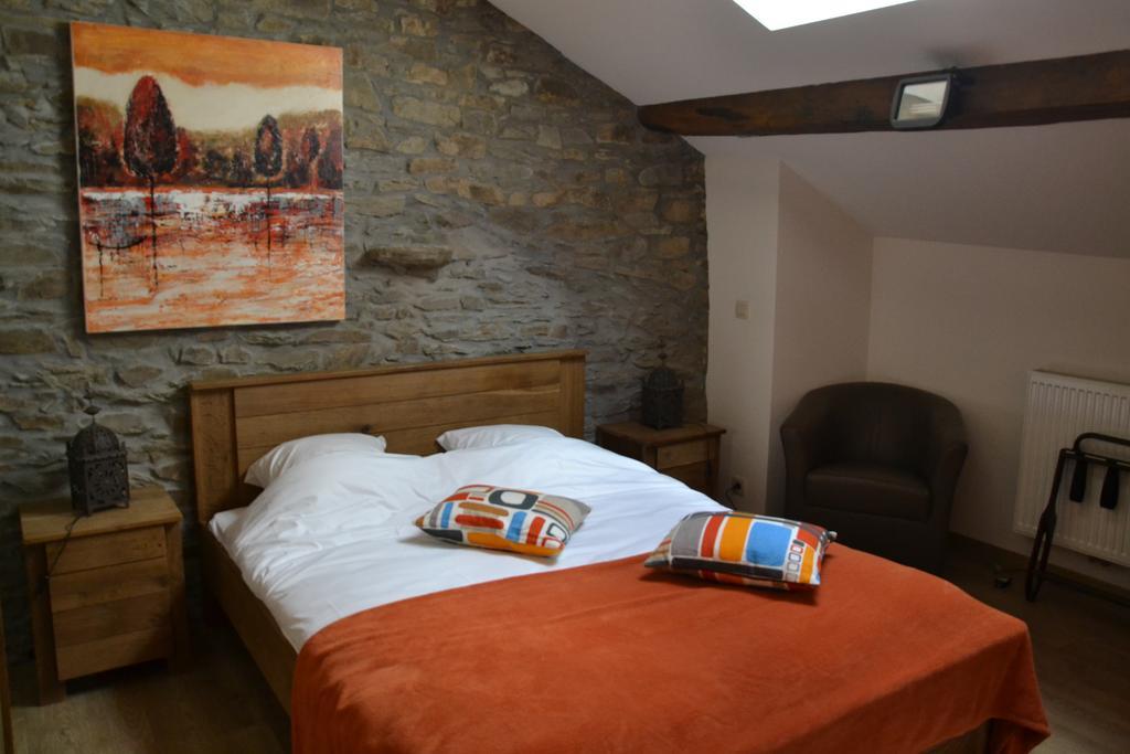 Auberge Le Temps Des Saveurs Paliseul Room photo