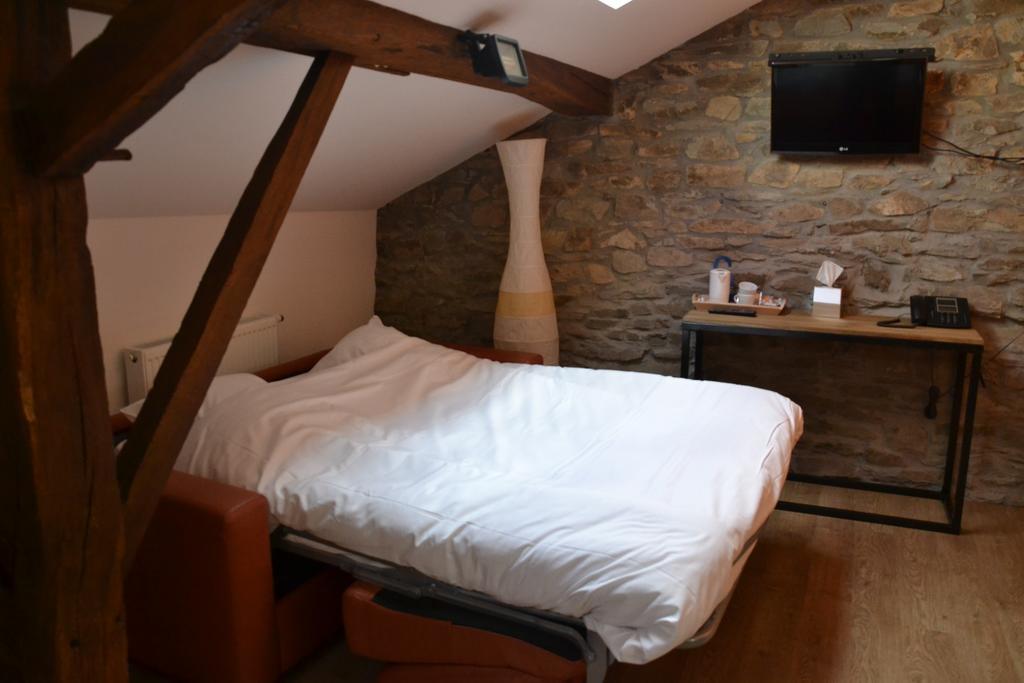 Auberge Le Temps Des Saveurs Paliseul Room photo